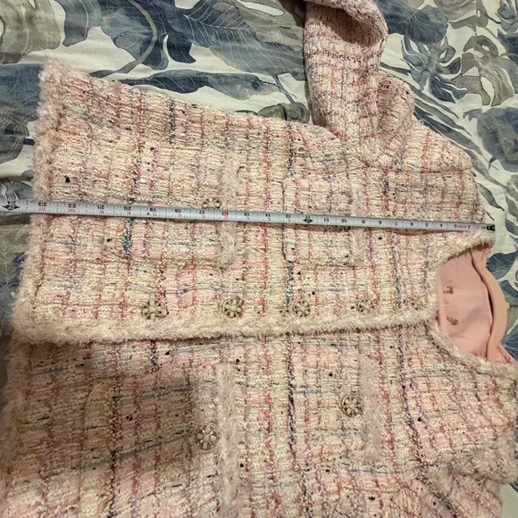 *NWT* Pink Tweed Women's Jacket with Metallic Thread & Fancy Buttons - Picture 6 of 14